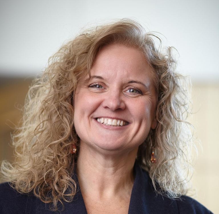 Ritratto di Julie Quandt, utente di Beltone Trust.